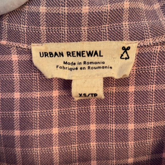 Urban Renewal SET Vintage skirt and crop shirt - Picture 3 of 3